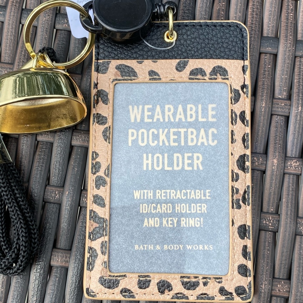 Wearable Leopard ID & Sanitizer Holder 🐆 Retractable
